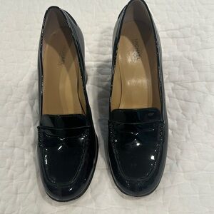 Michael Kors heeled loafer black patent leather